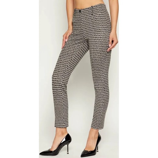 Marc Cain Spodnie SYDNEY | Slim Fit | regular waist ze sklepu Gomez Fashion Store w kategorii Spodnie damskie - zdjęcie 185825836