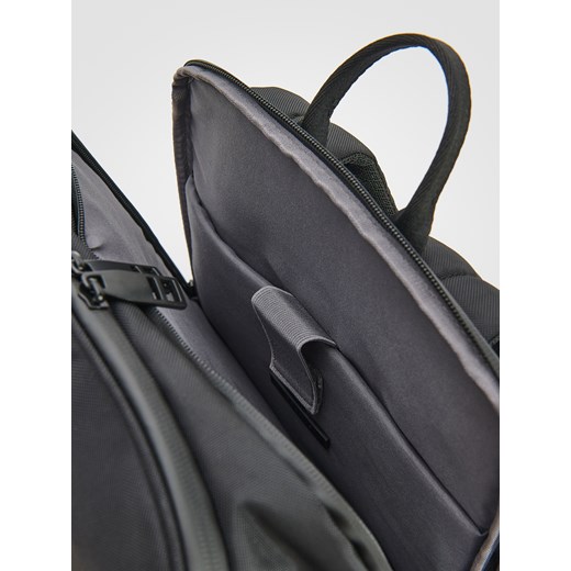 Reserved - Plecak z uchwytem - czarny Reserved ONE SIZE Reserved