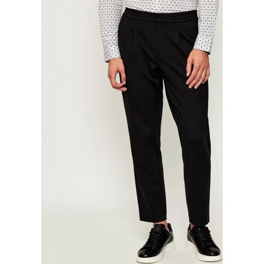Calvin Klein Spodnie | Tapered fit ze sklepu Gomez Fashion Store w kategorii Spodnie męskie - zdjęcie 185831685