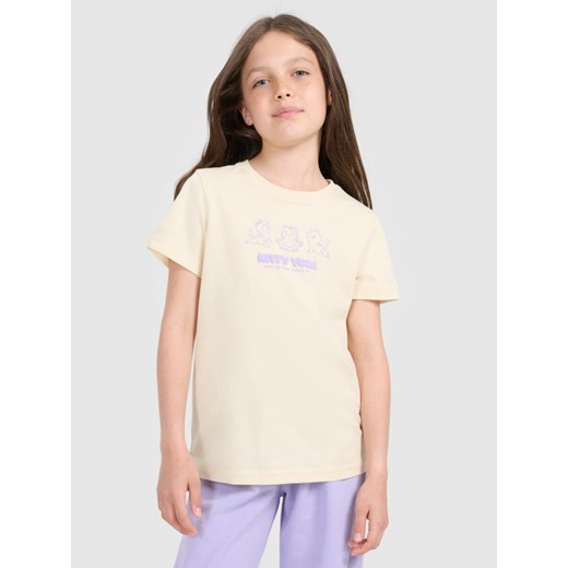 Dziewczęcy t-shirt z nadrukiem 4F 4FJRAW25TTSHF3198 - żółty ze sklepu Sportstylestory.com w kategorii Bluzki dziewczęce - zdjęcie 185837647