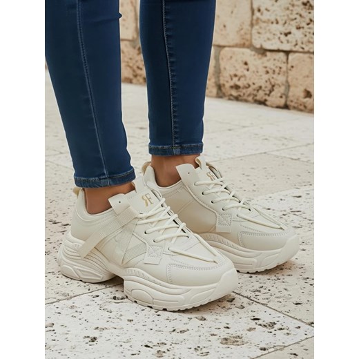 Beżowe sneakersy damskie Platina Roma na płaskim obcasie skóra eko 5 cm ze sklepu royalfashion.pl w kategorii Buty sportowe damskie - zdjęcie 185838645