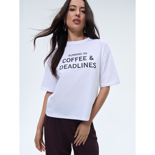 Mohito - Bawełniany t-shirt z nadrukiem - biały ze sklepu Mohito w kategorii Bluzki damskie - zdjęcie 185845879