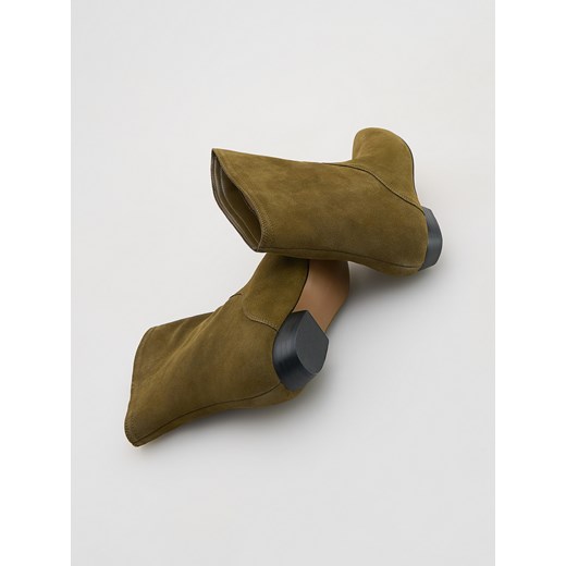 Reserved - Zamszowe botki - ciemnozielony Reserved 38 Reserved