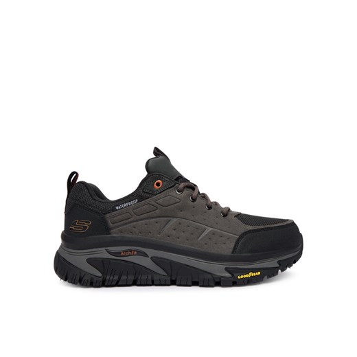 Trekkingi Skechers Arch Fit Road Walker 237688 CCBK Szary ze sklepu eobuwie.pl w kategorii Buty trekkingowe męskie - zdjęcie 185859847