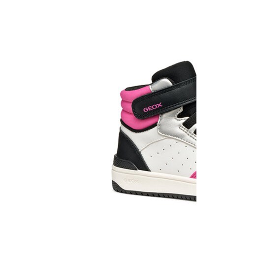 Sneakersy Geox J Washiba J36HXA 05415 C0563 S Biały Geox 28 eobuwie.pl