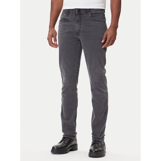 Wrangler Jeansy Larston 112362433 Szary Slim Fit ze sklepu MODIVO w kategorii Jeansy męskie - zdjęcie 185869498