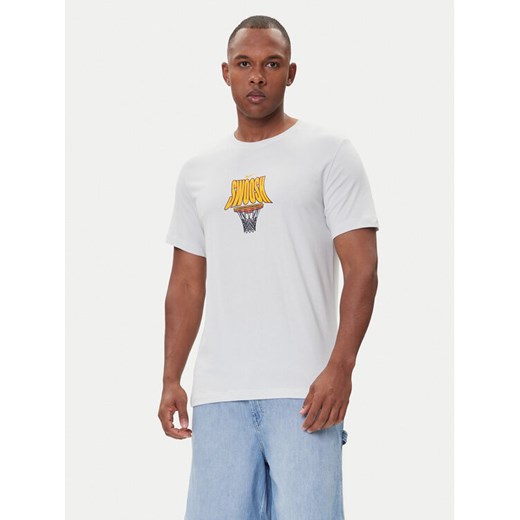 Nike T-Shirt HJ3466 025 Szary Regular Fit ze sklepu MODIVO w kategorii T-shirty męskie - zdjęcie 185870308
