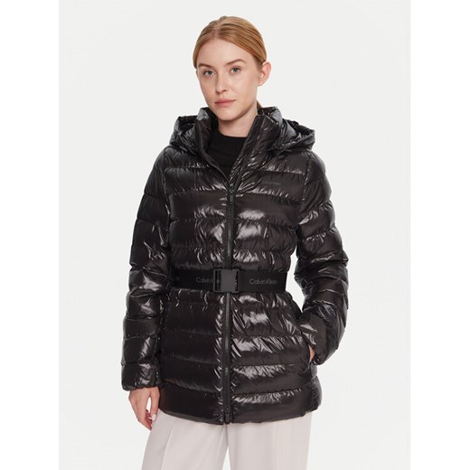 Calvin Klein Kurtka zimowa LV044D542G Czarny Regular Fit ze sklepu MODIVO w kategorii Kurtki damskie - zdjęcie 185870536