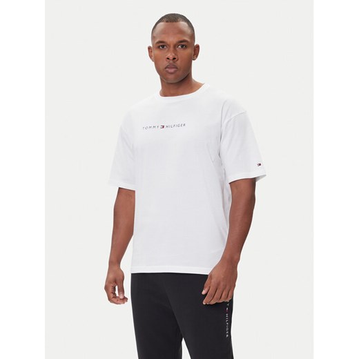 Tommy Hilfiger T-Shirt UM0UM03685 Biały Regular Fit ze sklepu MODIVO w kategorii T-shirty męskie - zdjęcie 185870847