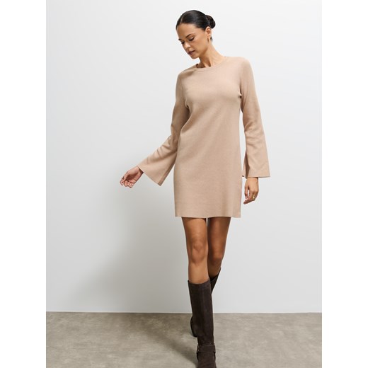 Mohito - Trapezowa beżowa sukienka mini - beżowy Mohito XS Mohito