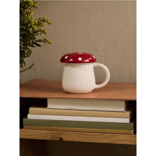 Sinsay - Ceramiczny kubek z pokrywką w kształcie muchomora - wielobarwny ze sklepu Sinsay w kategorii Kubki - zdjęcie 185895077