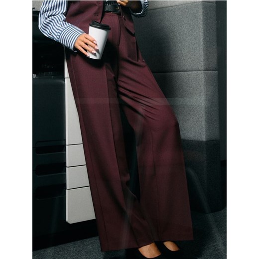 Sinsay - Spodnie wide leg z zakładkami - czerwony ze sklepu Sinsay w kategorii Spodnie damskie - zdjęcie 185895156