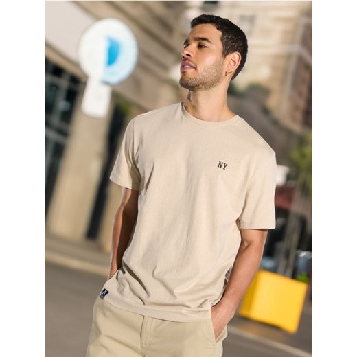 Sinsay - Koszulka z nadrukiem - beżowy ze sklepu Sinsay w kategorii T-shirty męskie - zdjęcie 185895189