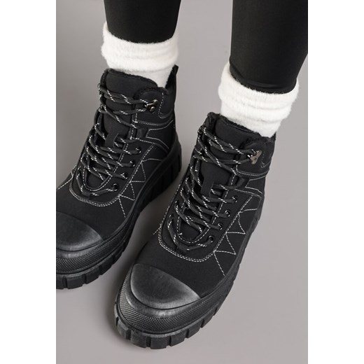 Czarne Botki Trapery Vices na Grubej Tłoczonej Podeszwie z Przeszyciami Amarrise 41 born2be.pl