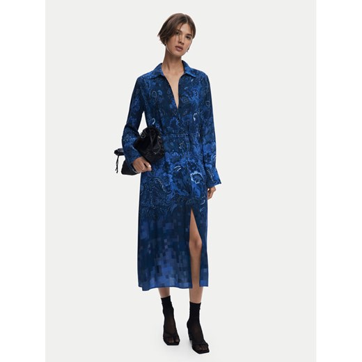 Desigual Sukienka koszulowa Licuado 25WWVW23 Niebieski Regular Fit ze sklepu MODIVO w kategorii Sukienki - zdjęcie 185913428