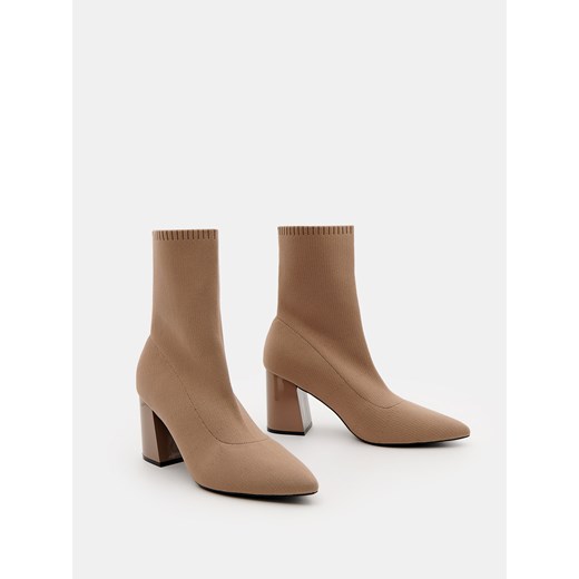 Mohito - Botki na słupku - beżowy Mohito 37 Mohito