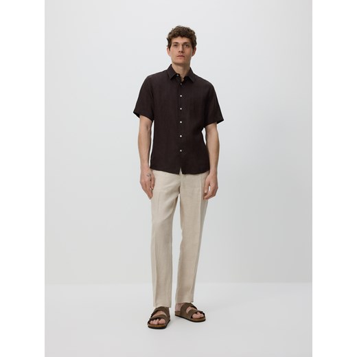 Reserved - Lniana koszula slim fit - ciemnobrązowy ze sklepu Reserved w kategorii Koszule męskie - zdjęcie 185931029