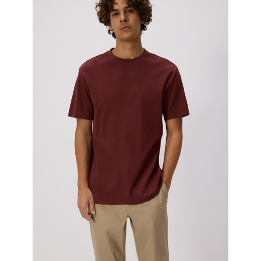 Reserved - Strukturalny t-shirt comfort fit - bordowy ze sklepu Reserved w kategorii T-shirty męskie - zdjęcie 185932497