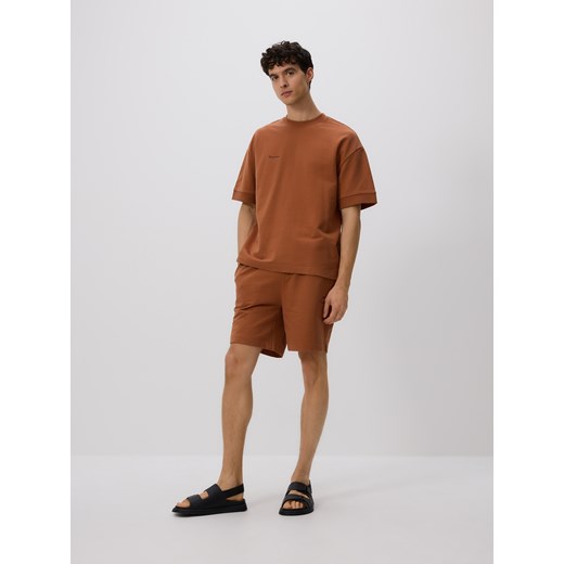 Reserved - Bawełniane szorty comfort - bordowy ze sklepu Reserved w kategorii Spodenki męskie - zdjęcie 185935585