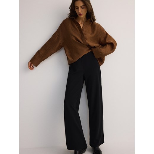 Reserved - Spodnie z szerokimi nogawkami - czarny ze sklepu Reserved w kategorii Spodnie damskie - zdjęcie 185936177