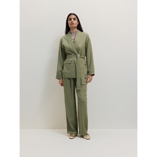 Reserved - Kurtka z wiązaniem - oliwkowy ze sklepu Reserved w kategorii Kurtki damskie - zdjęcie 185937886