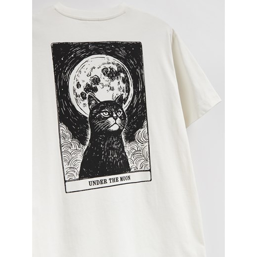 Reserved - T-shirt regular z nadrukiem na plecach - złamana biel Reserved XL Reserved