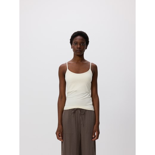 Reserved - Gładki top na ramiączkach - złamana biel Reserved XS Reserved wyprzedaż