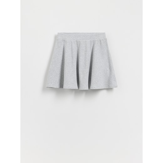 Reserved - Dzianinowa spódnica - jasnoszary ze sklepu Reserved w kategorii Spódnice dziewczęce - zdjęcie 185941179