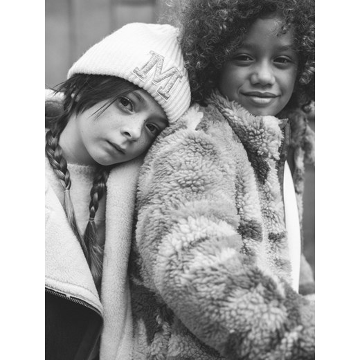 Reserved - Czapka z haftem - złamana biel ze sklepu Reserved w kategorii Czapki dziecięce - zdjęcie 185942779