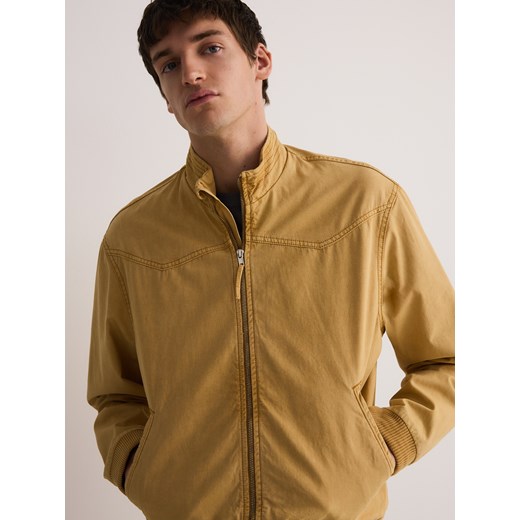 Reserved - Kurtka bomberka - musztardowy ze sklepu Reserved w kategorii Kurtki męskie - zdjęcie 185943347