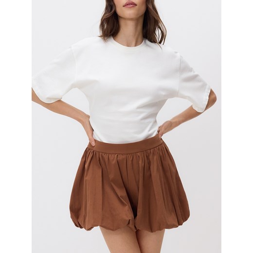 Reserved - Szorty o kroju bombka - brązowy ze sklepu Reserved w kategorii Spódnice - zdjęcie 185943766