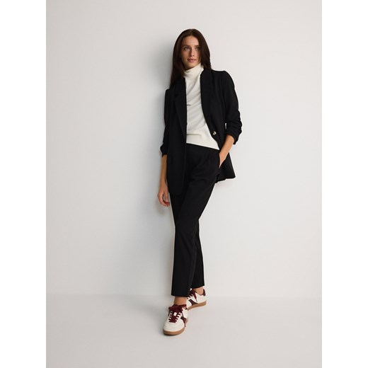 Reserved - Spodnie jogger z zakładkami - czarny Reserved L promocyjna cena Reserved