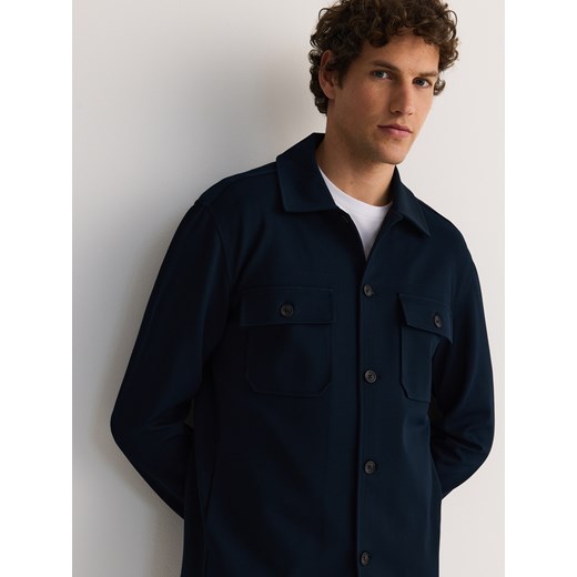 Reserved - Gładka koszula regular fit - granatowy ze sklepu Reserved w kategorii Koszule męskie - zdjęcie 185947999