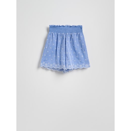 Reserved - Bawełniane szorty z ażurowym haftem - jasnoniebieski ze sklepu Reserved w kategorii Szorty - zdjęcie 185949318