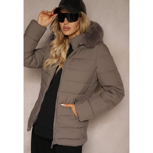 Ciemnoszara Taliowana Kurtka z Pikowanymi Przeszyciami z Kapturem z Futerkiem Loretina ze sklepu renee.pl w kategorii Kurtki damskie - zdjęcie 185953458