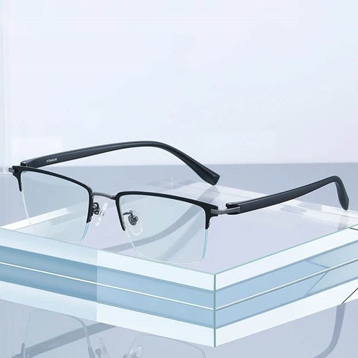 Ultralekkie tytanowe okulary zerówki z filtrem Blue Light do komputera Czarny/Grafit TN826A ze sklepu Stylion w kategorii Okulary zerówki damskie - zdjęcie 185965249