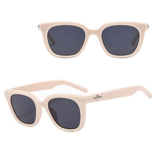 Okulary przeciwsłoneczne z filtrem UV400 STL33D kremowe + akcesoria ze sklepu Stylion w kategorii Okulary przeciwsłoneczne damskie - zdjęcie 185965308