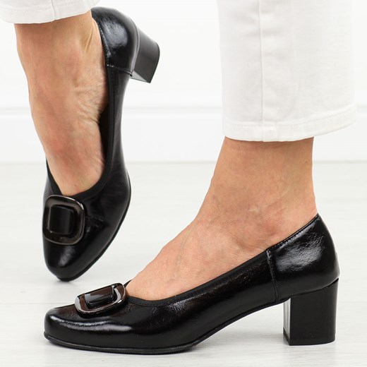 Czarne skórzane Polskie czółenka damskie Deoni D621A ze sklepu suzana.pl w kategorii Czółenka - zdjęcie 185970836