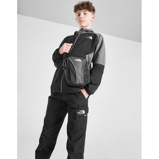 THE NORTH FACE SPODNIE TRISHULL CARGO BLACK ze sklepu JD Sports  w kategorii Spodnie chłopięce - zdjęcie 185977105