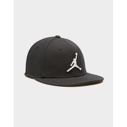 JORDAN CZAPKA U J PRO CAP S FB JUMPMAN ze sklepu JD Sports  w kategorii Czapki z daszkiem męskie - zdjęcie 185983877