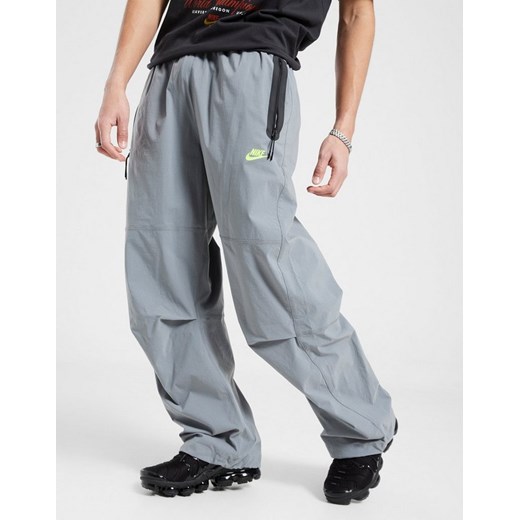 NIKE SPODNIE M NK TCH WVN PNT OS ze sklepu JD Sports  w kategorii Spodnie męskie - zdjęcie 185984819