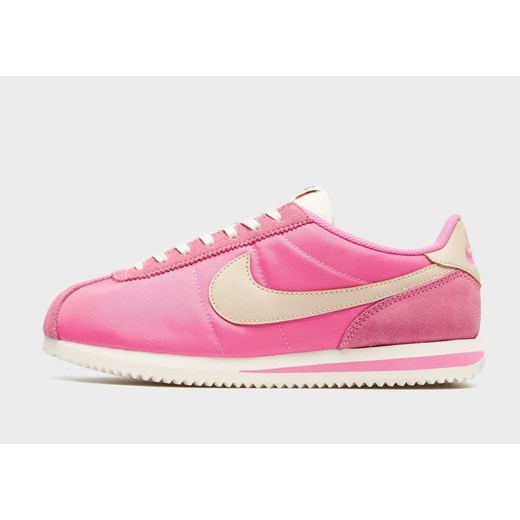 NIKE W CORTEZ SE ze sklepu JD Sports  w kategorii Buty sportowe damskie - zdjęcie 185985056