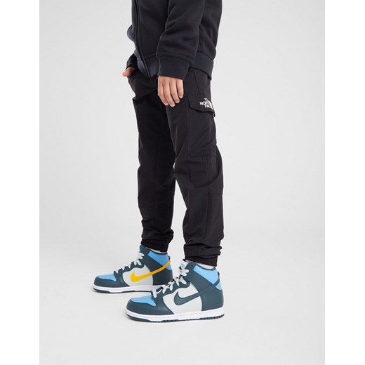 THE NORTH FACE SPODNIE CARGO B ze sklepu JD Sports  w kategorii Spodnie chłopięce - zdjęcie 185985986