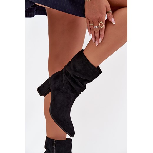 Damskie Ocieplane Botki Z Marszczeniem Obcas Słupek Czarne Amelise ze sklepu ZAZOO w kategorii Botki - zdjęcie 185992096