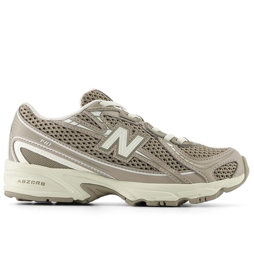 Buty dziecięce New Balance PZ740SA - brązowe ze sklepu streetstyle24.pl w kategorii Buty sportowe dziecięce - zdjęcie 185994557