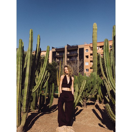 Reserved - Szerokie spodnie z dodatkiem lnu - ciemnobrązowy Reserved XL promocyjna cena Reserved