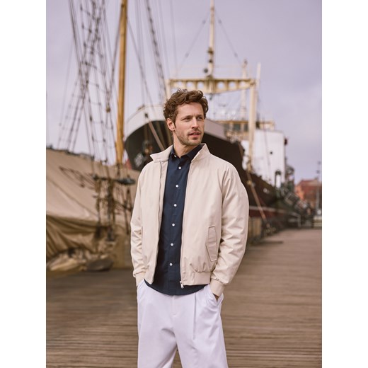 Reserved - Kurtka bomberka ze stójką - złamana biel ze sklepu Reserved w kategorii Kurtki męskie - zdjęcie 186000788