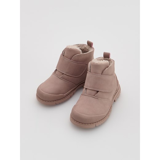 Reserved - Botki z ociepleniem - pastelowy róż Reserved 20/21 Reserved