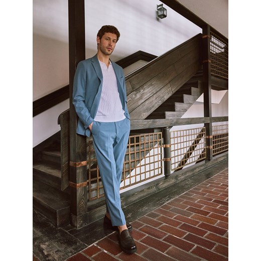 Reserved - Spodnie garniturowe z domieszką lnu - granatowy ze sklepu Reserved w kategorii Spodnie męskie - zdjęcie 186003128