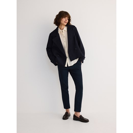Reserved - Spodnie cygaretki w kant - granatowy ze sklepu Reserved w kategorii Spodnie damskie - zdjęcie 186011827